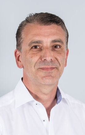 Dr. Wolff